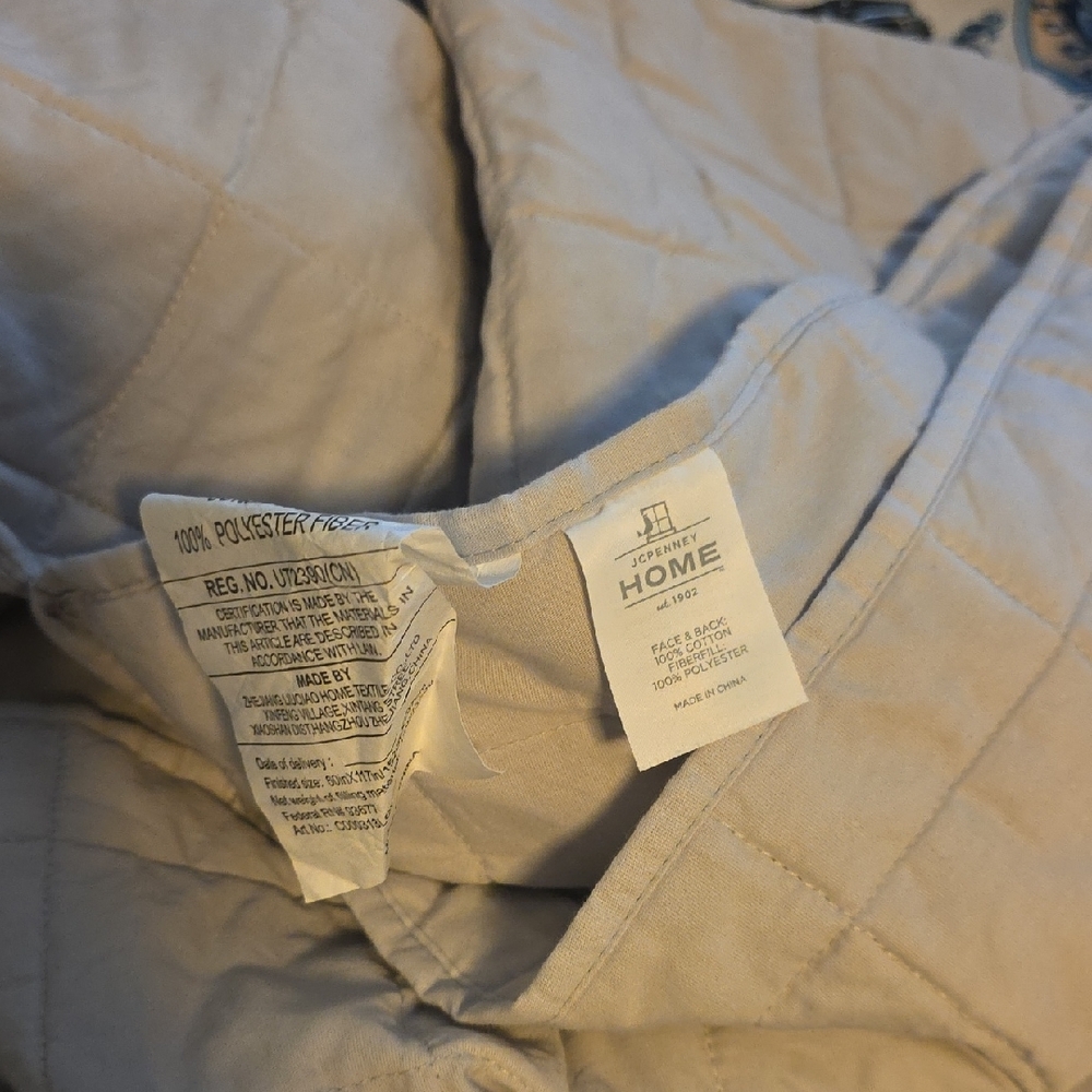 Gray Quilted Box-Stitch Daybed Cover